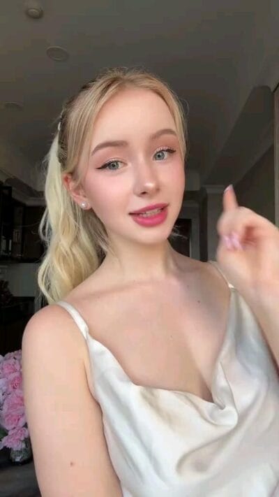 video gadis filipina mencoba street food viral