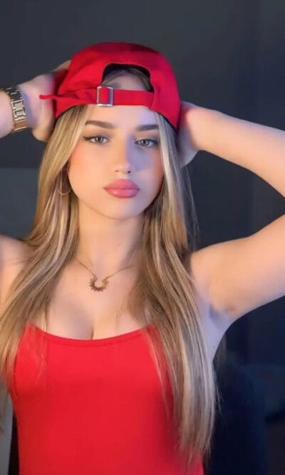 video pelajar spanyol mengajar teman cara edit video viral