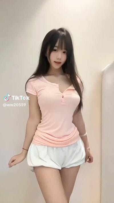 video gadis cina membuat kompilasi momen seru viral